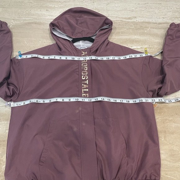 Aeropostale Purple Windbreaker Hooded Rain Jacket Packable Pockets Lightweight M - Picture 5 of 9